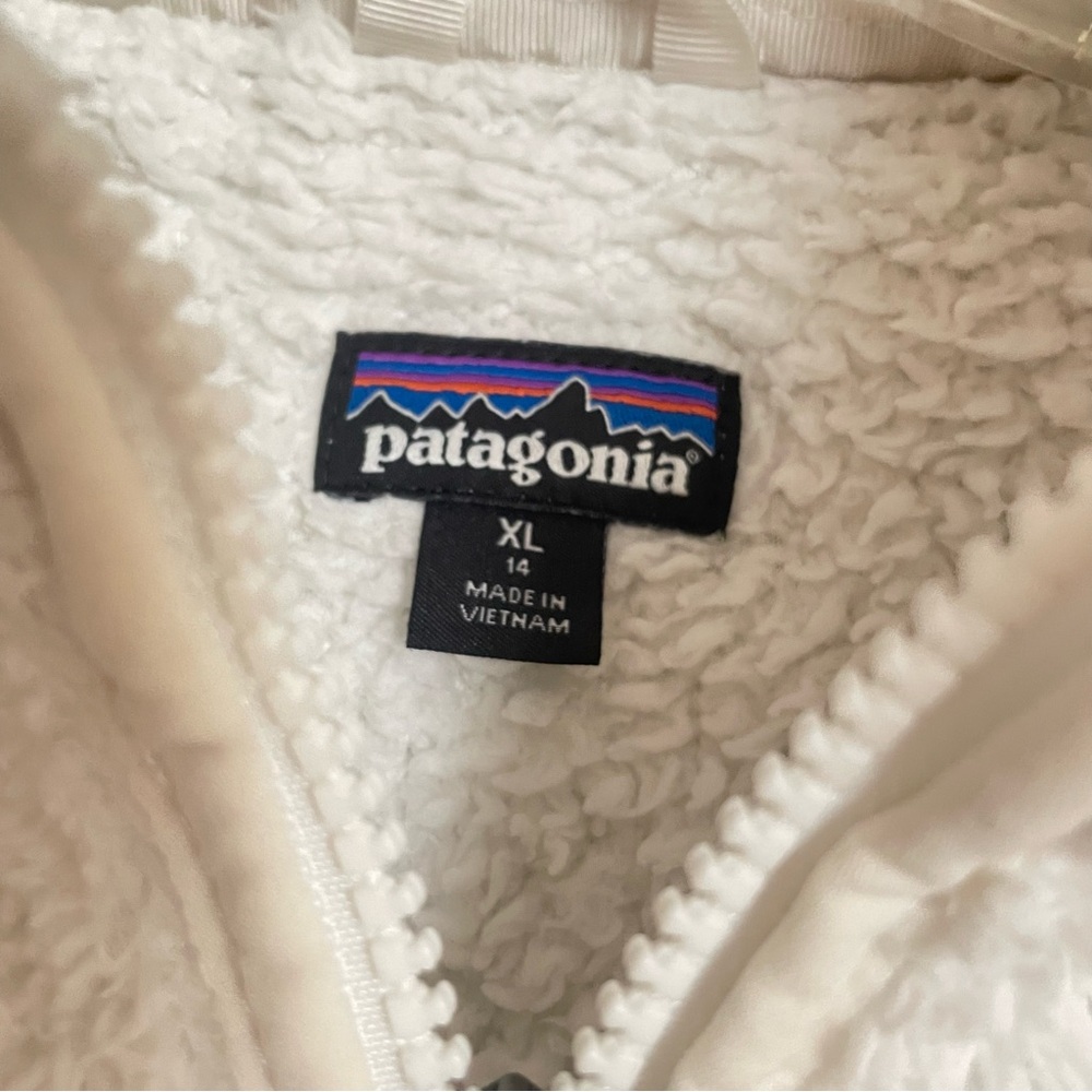 Patagonia youth Los Gatos girls vest. - Picture 3 of 3